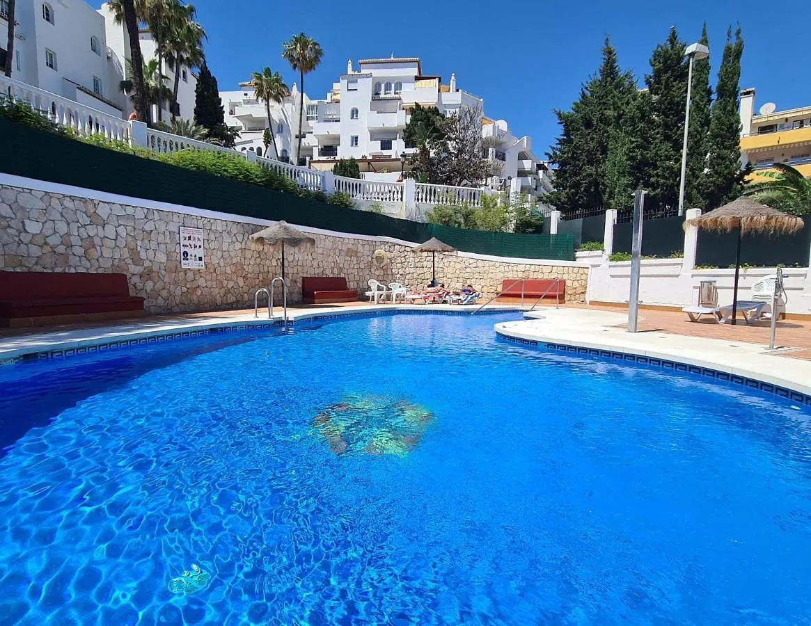 Premium Apartment 50 Mts From De The Beach In Pueblo Quinta location